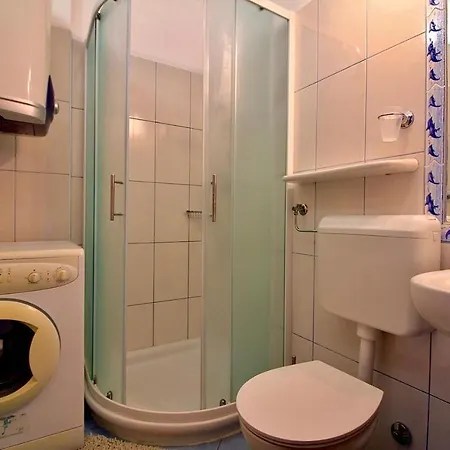 Apartman Maja Pjescana Pjescana Uvala Exterior photo