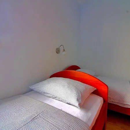 Apartman Maja Pjescana Pjescana Uvala Exterior photo